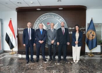 تعاون الرقابة المالية و اقتصادية قناة السويس يفتح الباب أمام تعظيم الاستفادة من سوق الكربون المصري