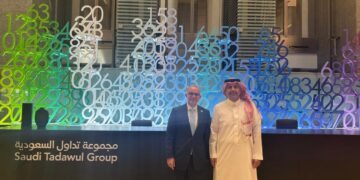 رئيس الرقابة المالية يجري اجتماعات ثنائية مع المؤسسات المالية السعودية في ملتقى IFAC