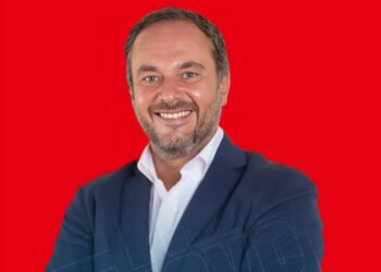 الشارك أحمد طارق